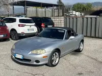Usata Mazda MX5 110 CV (80 kW) 2001 Grigio Cabrio