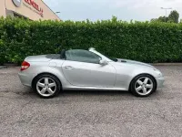 Usata Mercedes SLK200 163 CV (119 kW) 2006 Argento Cabrio