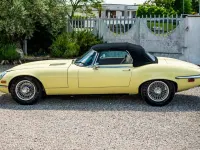 Usata Jaguar E-Type 272 CV (200 kW) 1973 Primrose yellow Cabrio