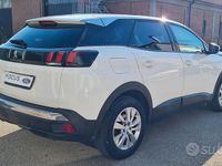 Usata Peugeot 3008 Active 131 CV (96 kW) 2018 Bianco Station wagon