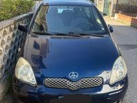 Usata Toyota Yaris 2005 Blu Berlina