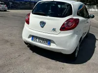 Usata Ford Ka Titanium 69 CV (50 kW) 2011 Bianco Utilitaria