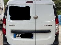 Usata Dacia Dokker Ambiance 83 CV (61 kW) 2020 Bianco Monovolume