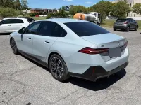 Usata BMW i5 105 kW (143 CV) 2024 Grigio Berlina