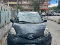 Usata Toyota Aygo 68 CV (50 kW) 2012 Grigio Utilitaria