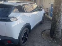 Usata Peugeot 2008 Allure 101 CV (74 kW) 2024 Bianco SUV