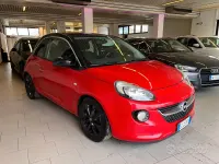 Usata Opel Adam Jam 70 CV (51 kW) 2015 Rosso Utilitaria