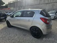 Usata Opel Corsa Edition 63 CV (46 kW) 2013 Utilitaria