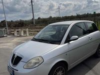 Usata Lancia Ypsilon 75 CV (55 kW) 2008 Argento Utilitaria