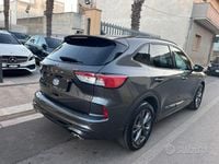 Usata Ford Kuga ST-Line X 120 CV (88 kW) 2022 Grigio SUV