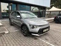 Usata Kia Niro Style 105 CV (77 kW) 2023 Argento SUV
