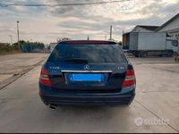 Second-hand Mercedes C220 170 CP (125 kW) 2011 Albastru Break