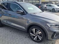 Usata VW T-Roc R-line 116 CV (85 kW) 2022 Grigio SUV