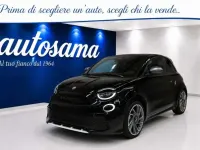 Usata Abarth 500e Turismo 47 kW (64 CV) 2024 Venon black Utilitaria