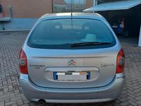 Usata Citroën Xsara Picasso 109 CV (80 kW) 2009 Grigio Monovolume