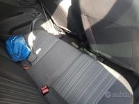 Usata Fiat Punto Easy 77 CV (56 kW) 2012 Berlina