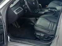 Usata BMW 525 150 CV (110 kW) 2005 Grigio