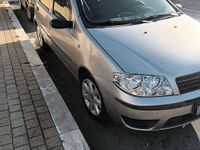 Usata Fiat Punto Dynamic 69 CV (50 kW) 2004 Argento Berlina