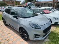 Usata Ford Puma ST-Line X 121 CV (88 kW) 2020 Grigio chiaro SUV