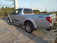 usata Mitsubishi L200 172cv casone lunga