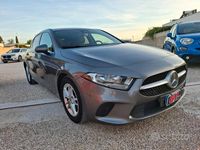 Usata Mercedes A180 116 CV (85 kW) 2018 Grigio Berlina
