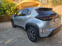 Usata Toyota Yaris Cross Trend 92 CV (67 kW) 2021 Argento SUV