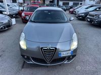 Usata Alfa Romeo Giulietta Distinctive 140 CV (102 kW) 2011 Grigio Utilitaria