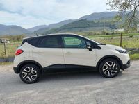 Usata Renault Captur 90 CV (66 kW) 2017 Beige SUV