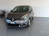 Usata Renault Scénic III 110 CV (80 kW) 2013 Giallo Monovolume