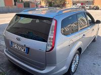 Usata Ford Focus 110 CV (80 kW) 2011 Argento Station wagon