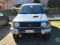 Usata Mitsubishi Pajero 1996 Grigio SUV