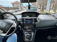 Usata Lancia Ypsilon Platinum 95 CV (69 kW) 2016 Blu Utilitaria