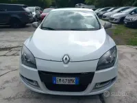 Usata Renault Mégane Coupé 131 CV (96 kW) 2012 Bianco Coupé