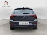 Usata VW Polo Life 95 CV (69 kW) 2023 Nero Utilitaria