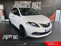 Usata Lancia Ypsilon Silver 70 CV (51 kW) 2022 Bianco Utilitaria