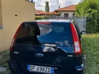 Usata Ford Fusion 90 CV (66 kW) 2007 Bluazzurro Utilitaria