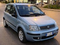 Usata Fiat Panda Dynamic 69 CV (50 kW) 2004 Blu/azzurro Utilitaria