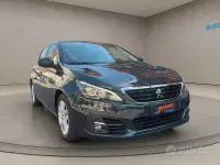 Usata Peugeot 308 131 CV (96 kW) 2019 Blu/azzurro Berlina