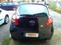 Usata Ford Ka 69 CV (50 kW) 2016 Nero Berlina