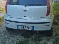 Usata Fiat Punto 77 CV (56 kW) 2010 Bianco Utilitaria