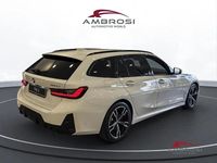 Nuova BMW 320 Comfort Edition 190 CV (139 kW) 2025 Alpin white pastello Station wagon