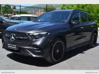 Usata Mercedes GLC300 AMG line 197 CV (144 kW) 2024 Grigio scuro SUV