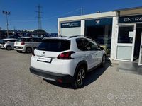 Usata Peugeot 2008 Allure 99 CV (72 kW) 2017 Bianco SUV