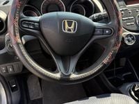 Usata Honda Jazz Trend 99 CV (72 kW) 2011 Gray Utilitaria