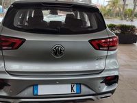 Usata MG ZS Luxury 106 CV (77 kW) 2023 Grigio SUV