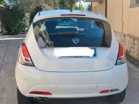 Usata Lancia Ypsilon 95 CV (69 kW) 2016 Utilitaria