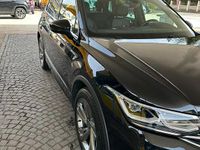 Usata VW Tiguan R-line 150 CV (110 kW) 2023 Nero SUV