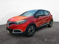 Usata Renault Captur 90 CV (66 kW) 2016 Rosso SUV