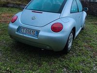 Usata VW New Beetle 102 CV (75 kW) 2005 Grigio Utilitaria