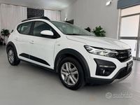 Usata Dacia Sandero Stepway 91 CV (66 kW) 2022 Bianco SUV